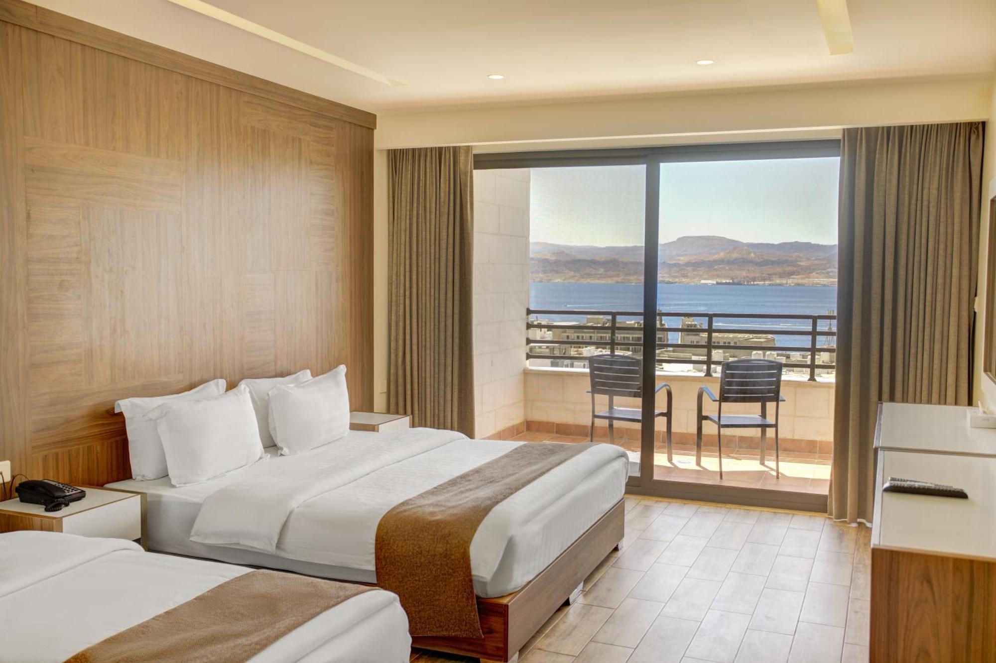 Luciana Hotel By Fhm Aqaba Exterior foto